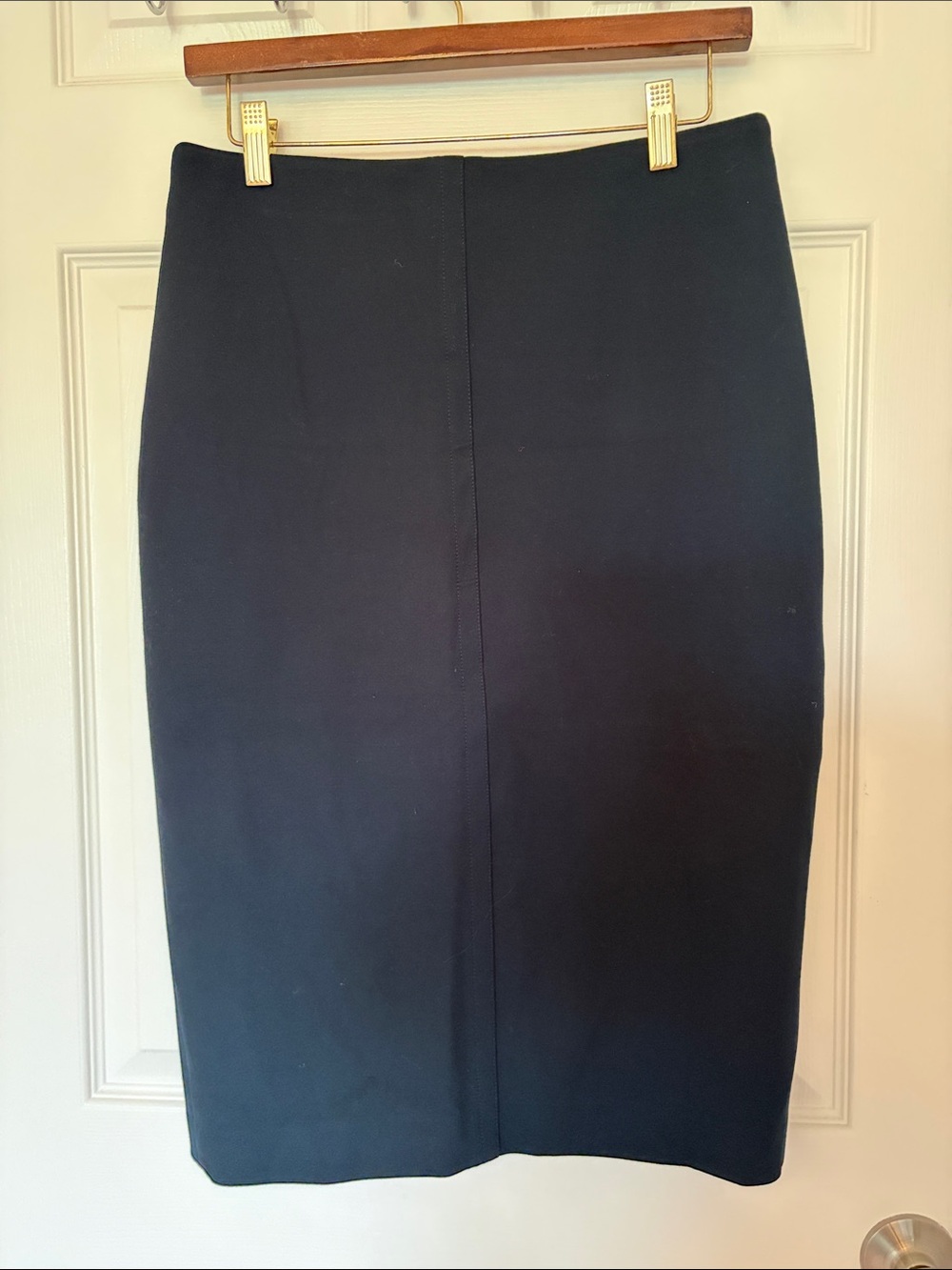 Classic Dark Green Pencil Skirt - Women's Professional Staple